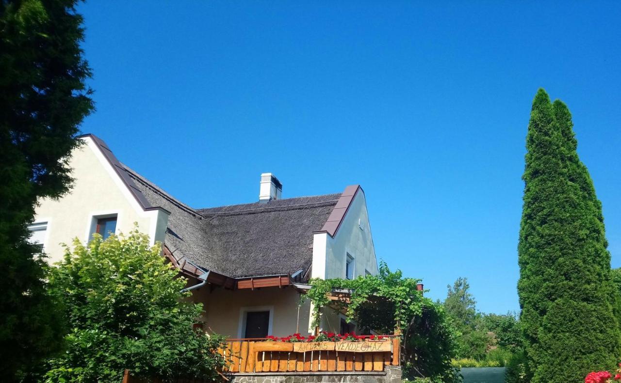 Hotel Andras Nadfedeles Vendeghaz Tihany Exterior foto